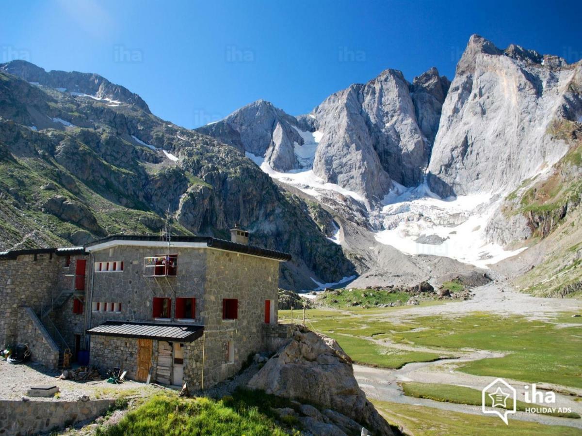 Standing Et Confort Plein Centre Pour 8 Personnes Cauterets Exterior photo